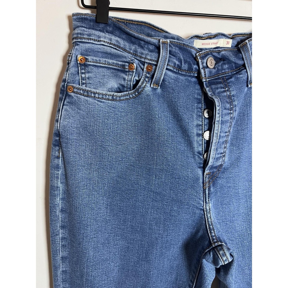 Levis Wedgie Straight Jeans Womens 31 Blue Medium Wash Button Fly Ombre Metallic - Picture 4 of 11